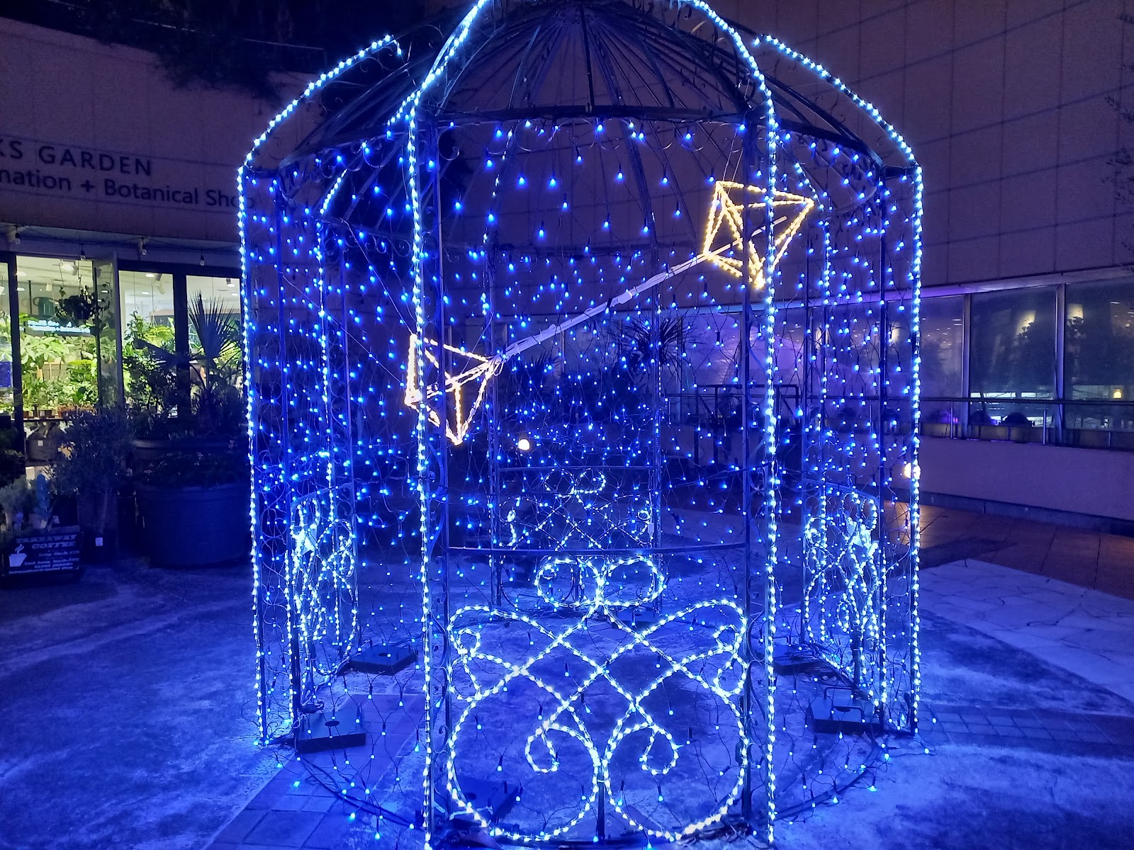 Namba Parks — photo 5