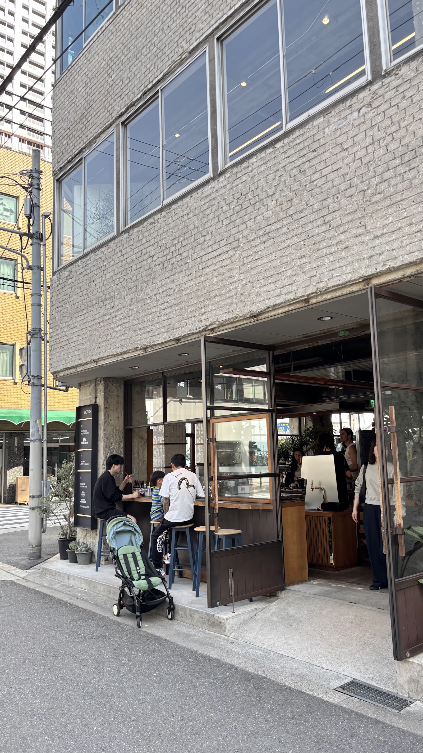 Orange Street (Minami-Horie) — photo 4
