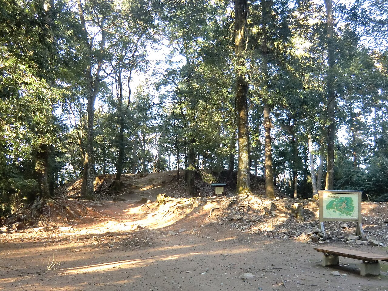 Yoshida-Koriyama Castle Ruins