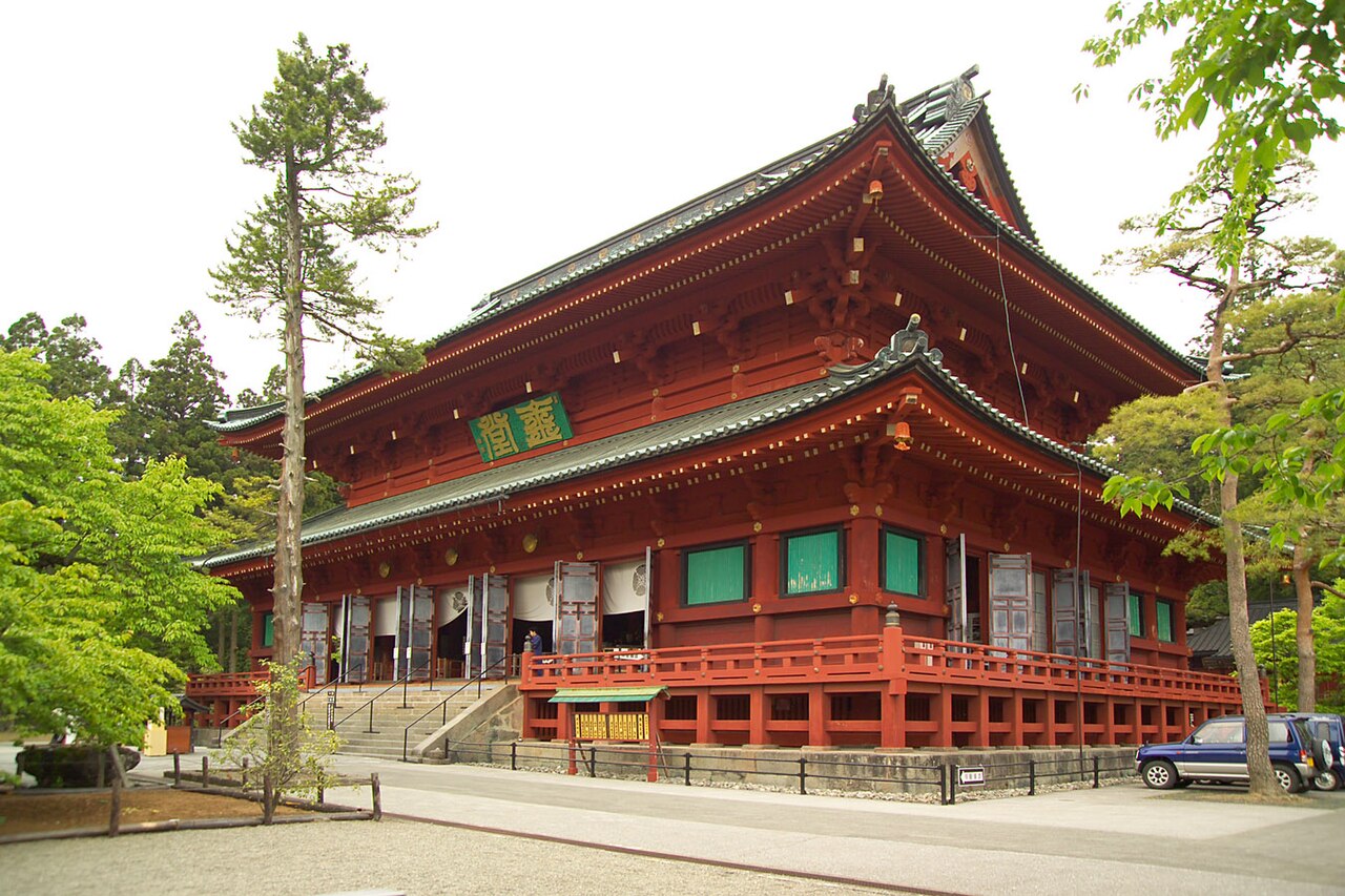 Rinnoji Treasure House and Shoyo-en Garden