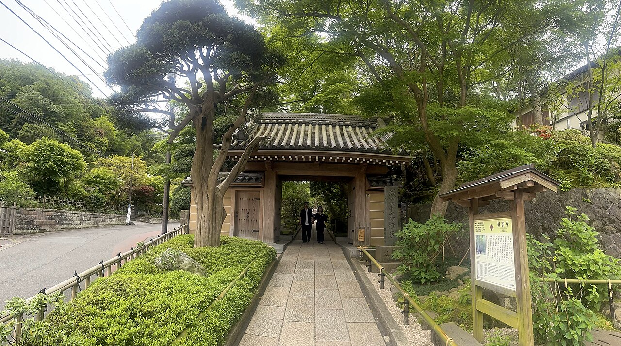 Hokoku-ji (Bamboo Temple)