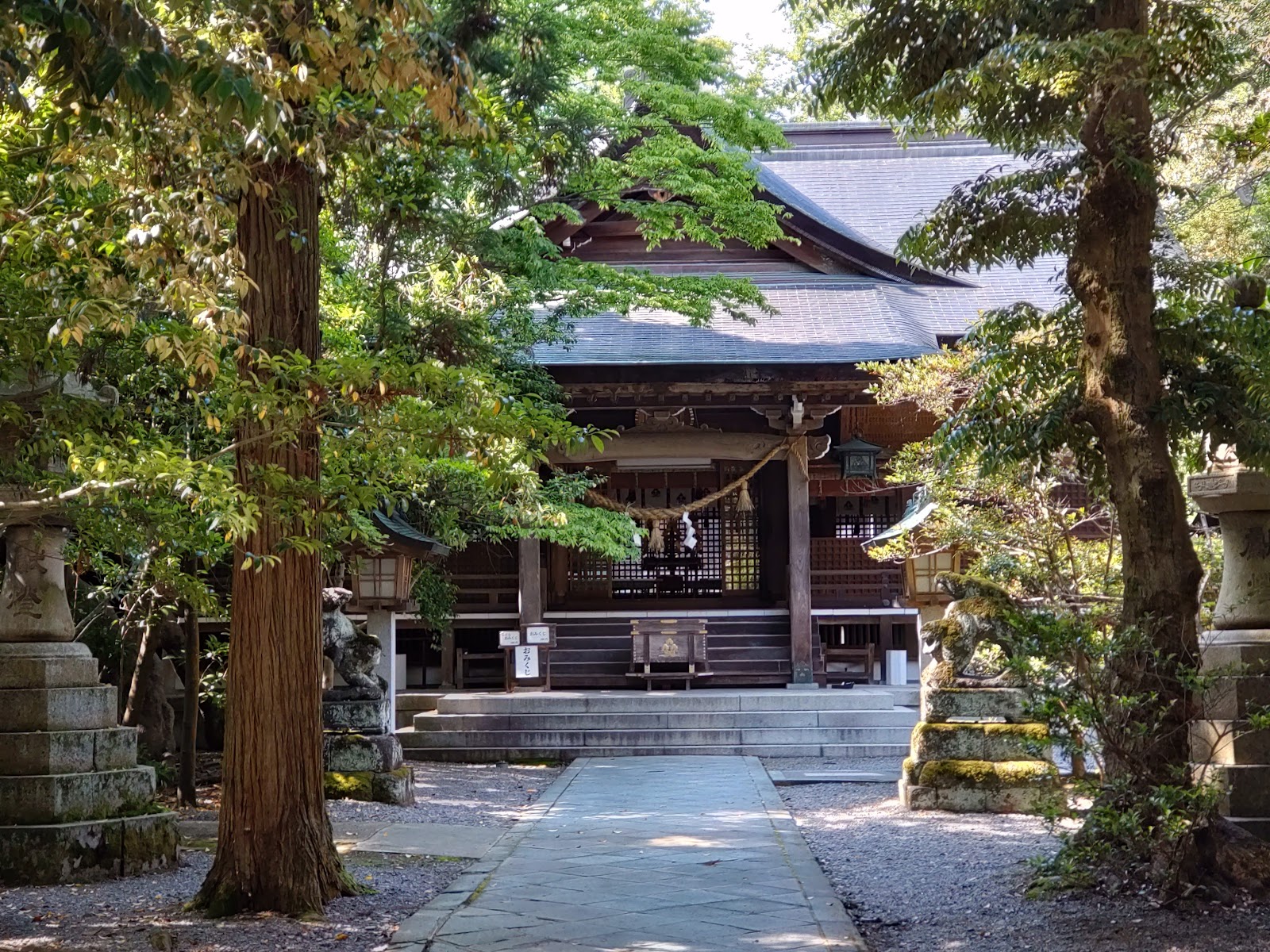 Onominato Shrine (Onominato Jinja)