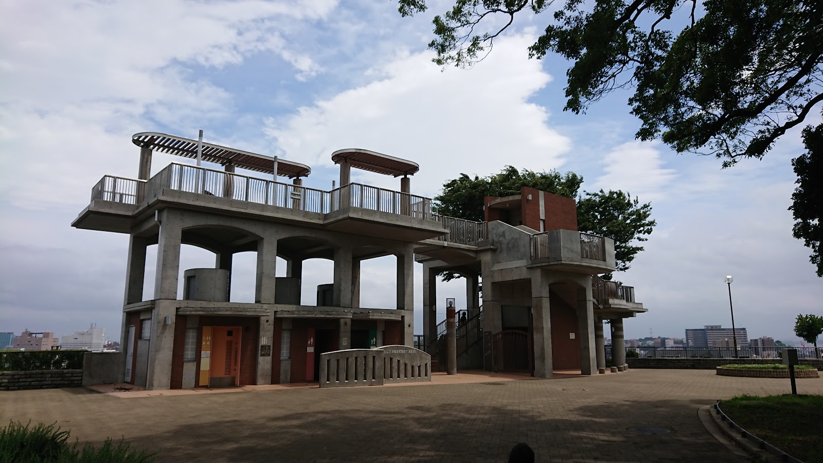 Nogeyama Park Observation Deck