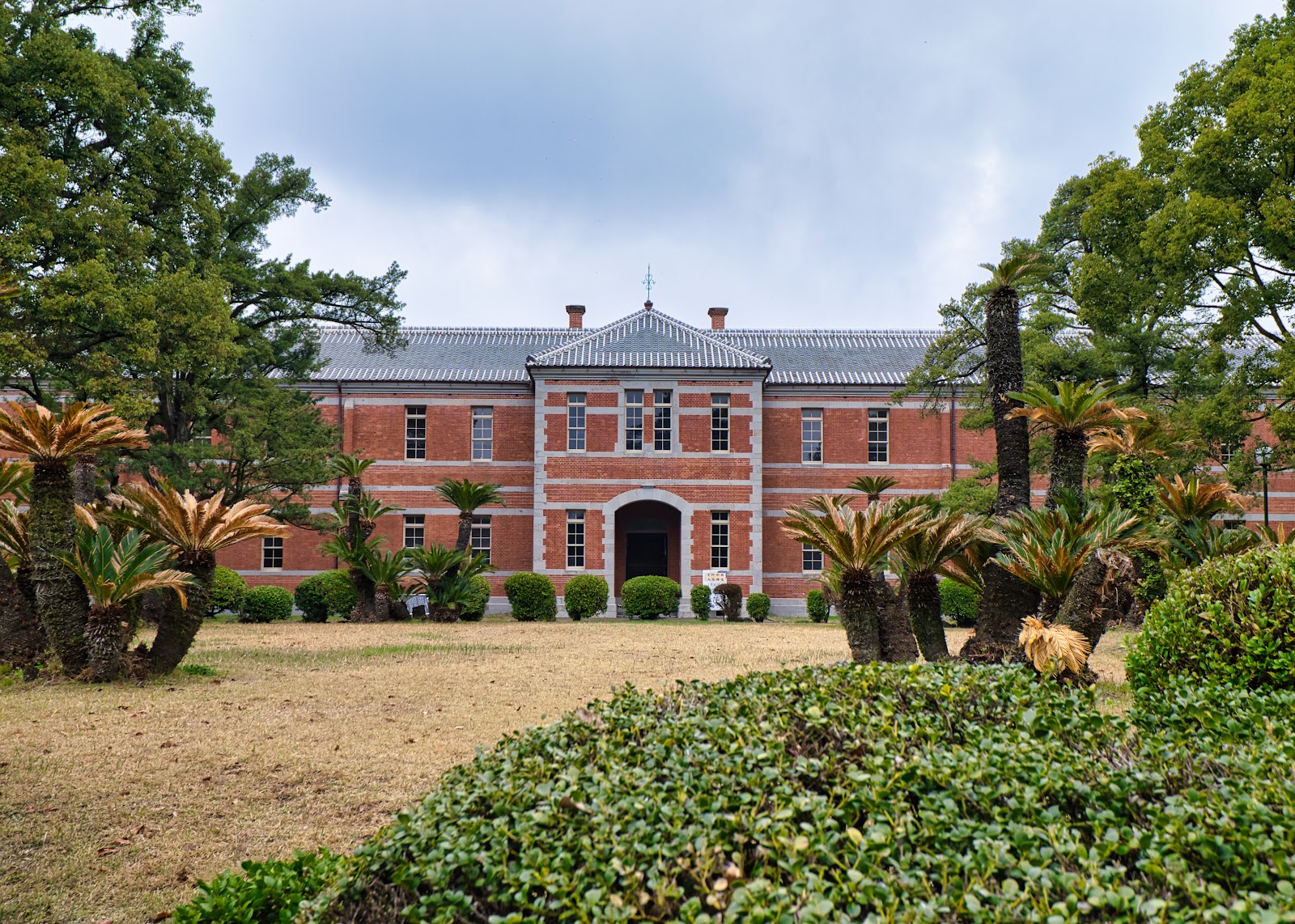 Former Fifth High School Main Building (Goken-Kodo)