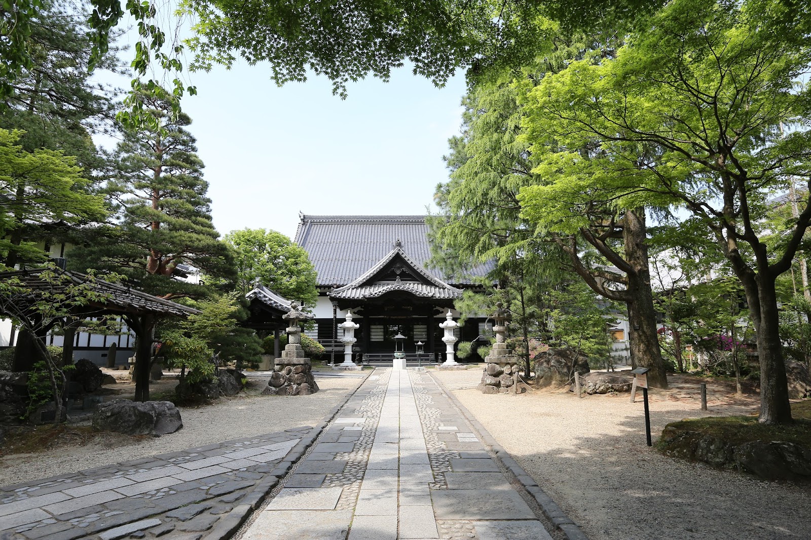 Rinnoji Temple