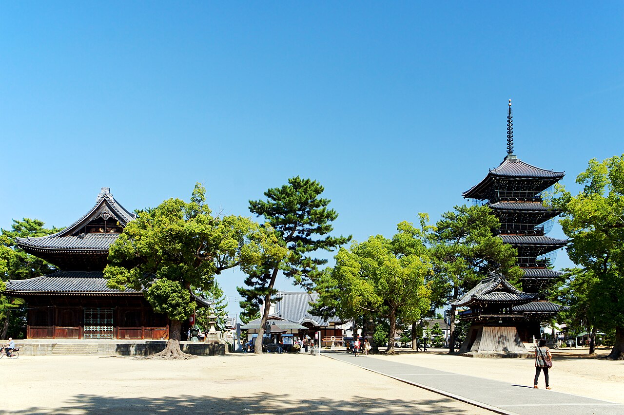 Zentsu-ji Temple