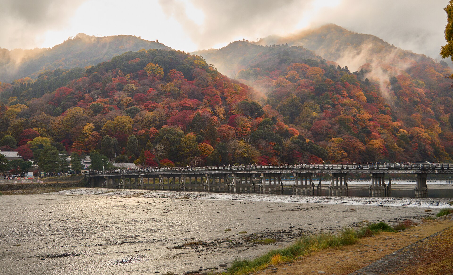 Kyoto's Arashiyama: Bamboo, Temples, and River Mist