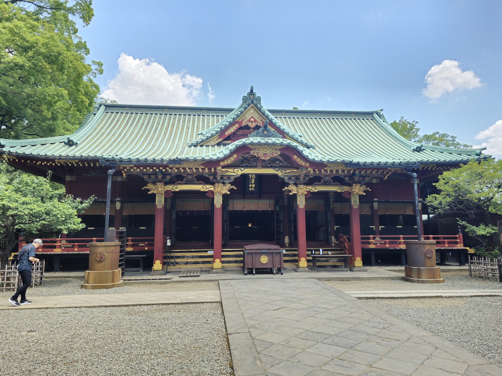 Nezu Shrine — photo 1