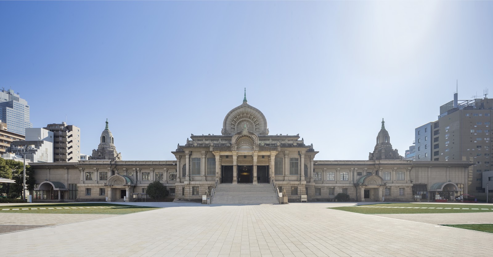 Tsukiji Hongan-ji — photo 1