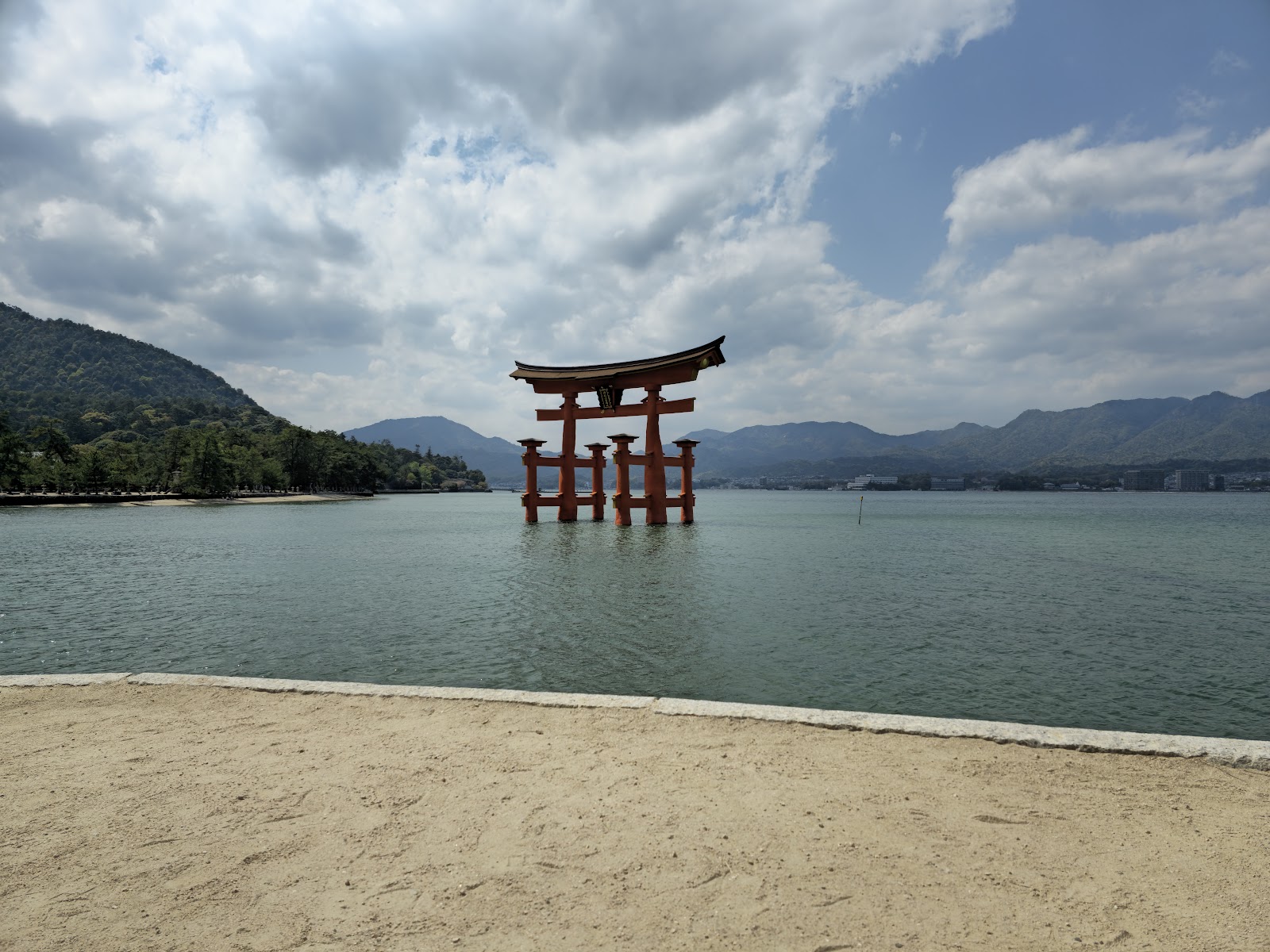 Itsukushima Shrine — photo 1
