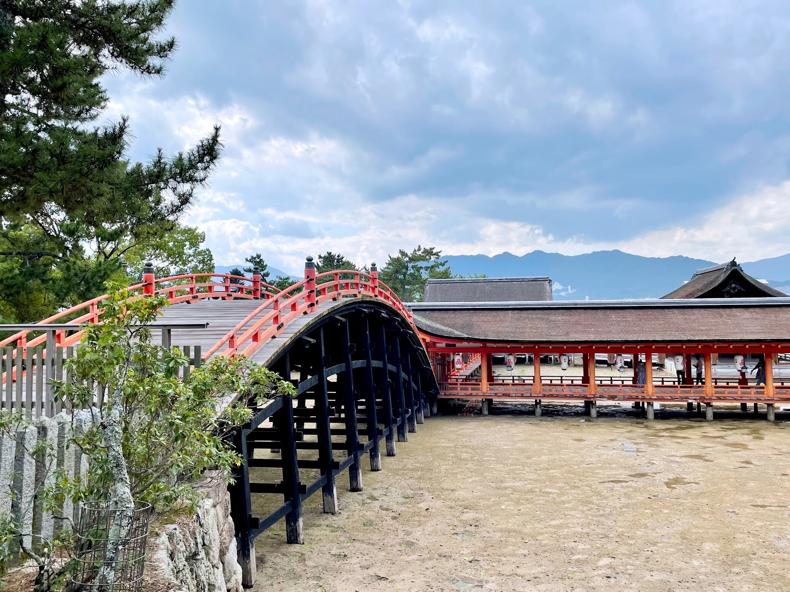 Itsukushima Shrine — photo 5